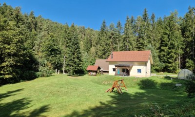 Stanovanjska hiša, Prisoje, Prevalje